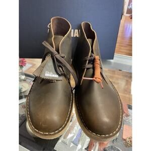 NIB Clark’s Originals Beeswax 9.5 Desert Boot Nice